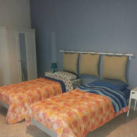Antica Dimora Naples Bed & Breakfast Bilik gambar